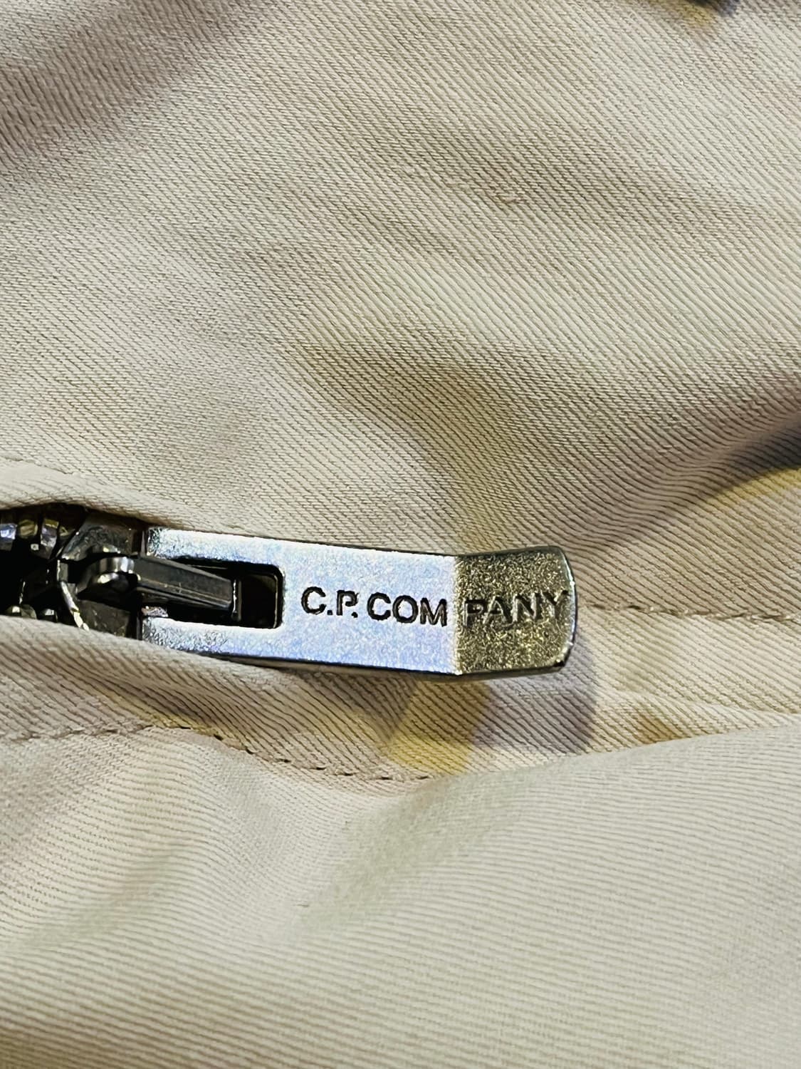 씨피컴퍼니 코튼 나일론 혼방 자켓(이탈리아제) 상품이미지4