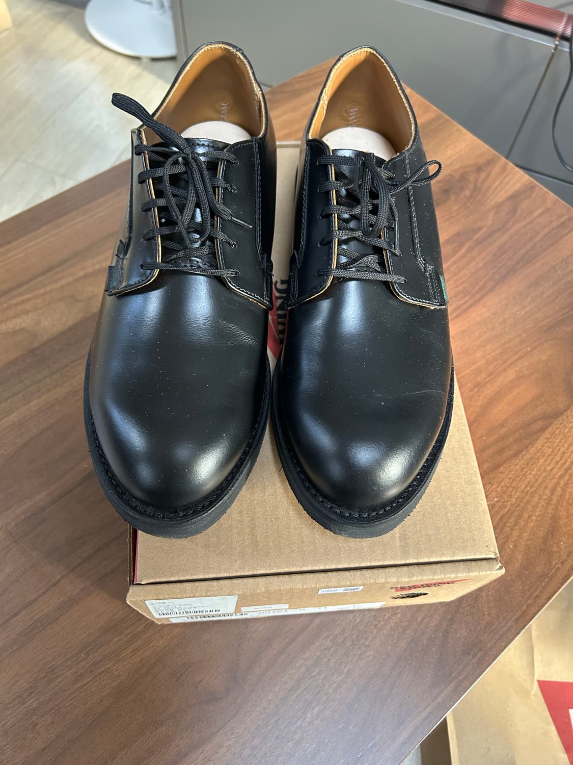 레드윙 포스트맨 11d 290 판매합니다 상품이미지2