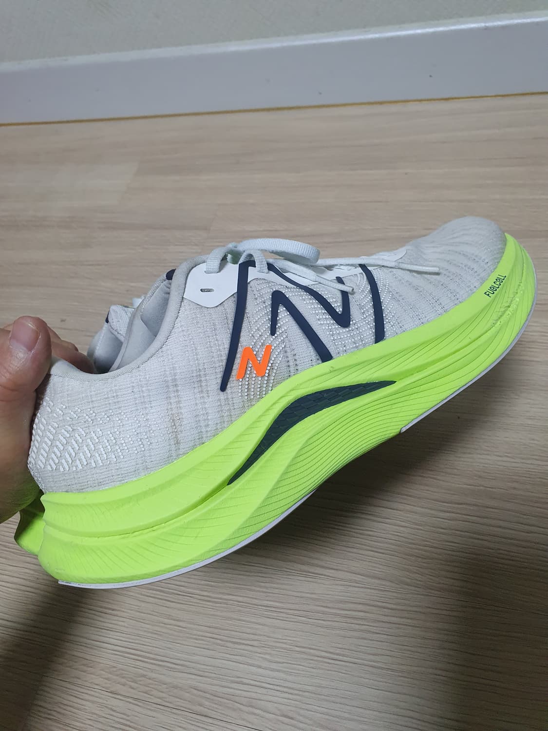 뉴발란스 퓨어셀 프로펠 v4 러닝화 285 상품이미지7