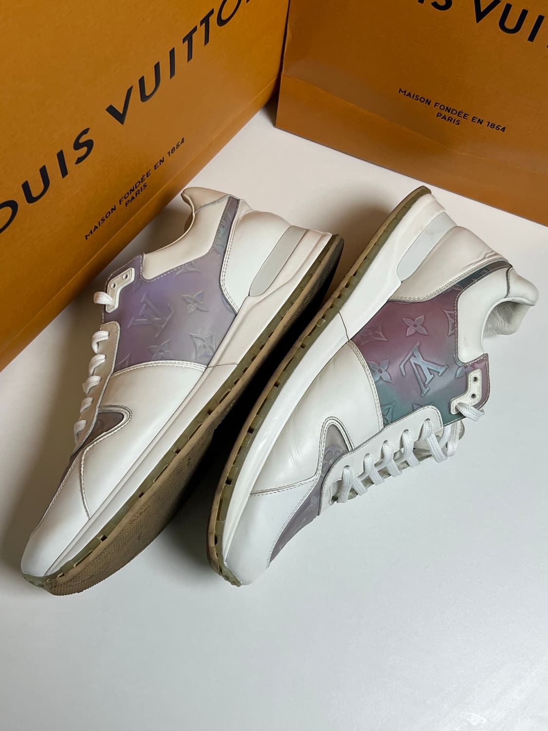 [정품] 270 / 루이비통 런어웨이 스니커즈 8 size 상품이미지4