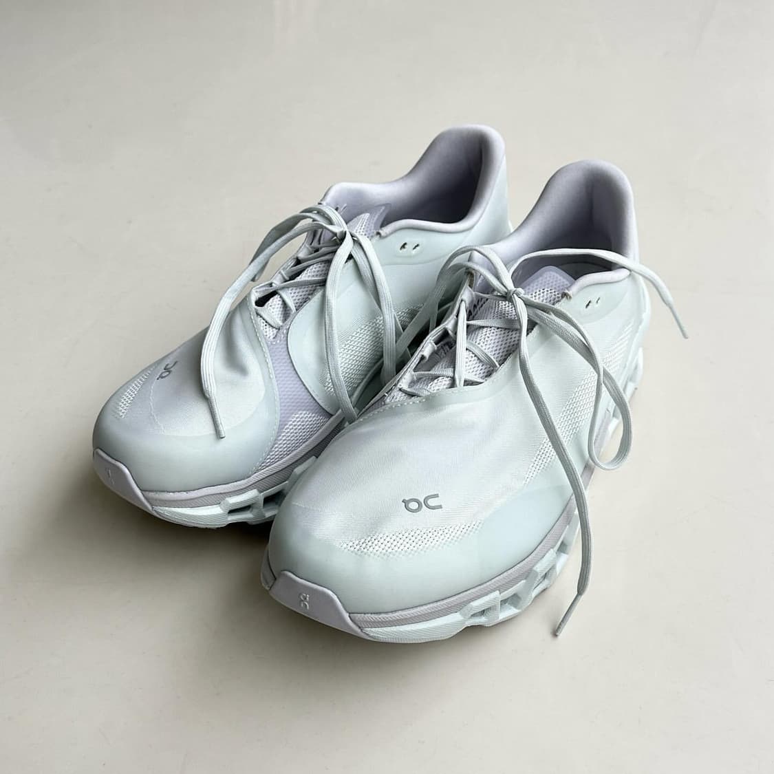 파프 온 러닝 클라우드 몬스터 2 베이퍼 프로스트 상품이미지3