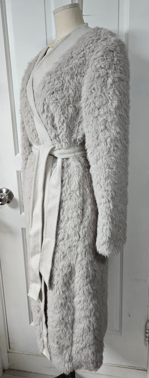 줄로그 라이트그레이 퍼 롱코트 상품이미지2