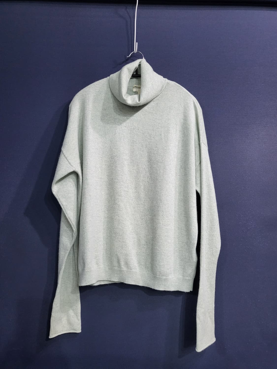 코스 캐시미어100% 터틀넥 상품이미지1