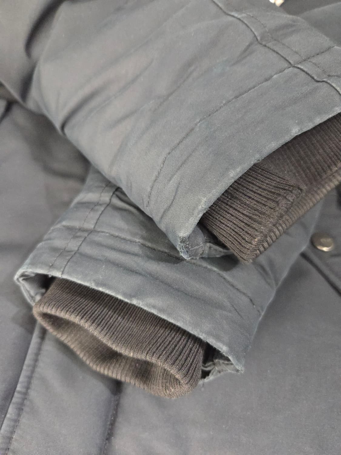 아이더 스투키 3 알파 다운 자켓 블랙 상품이미지7