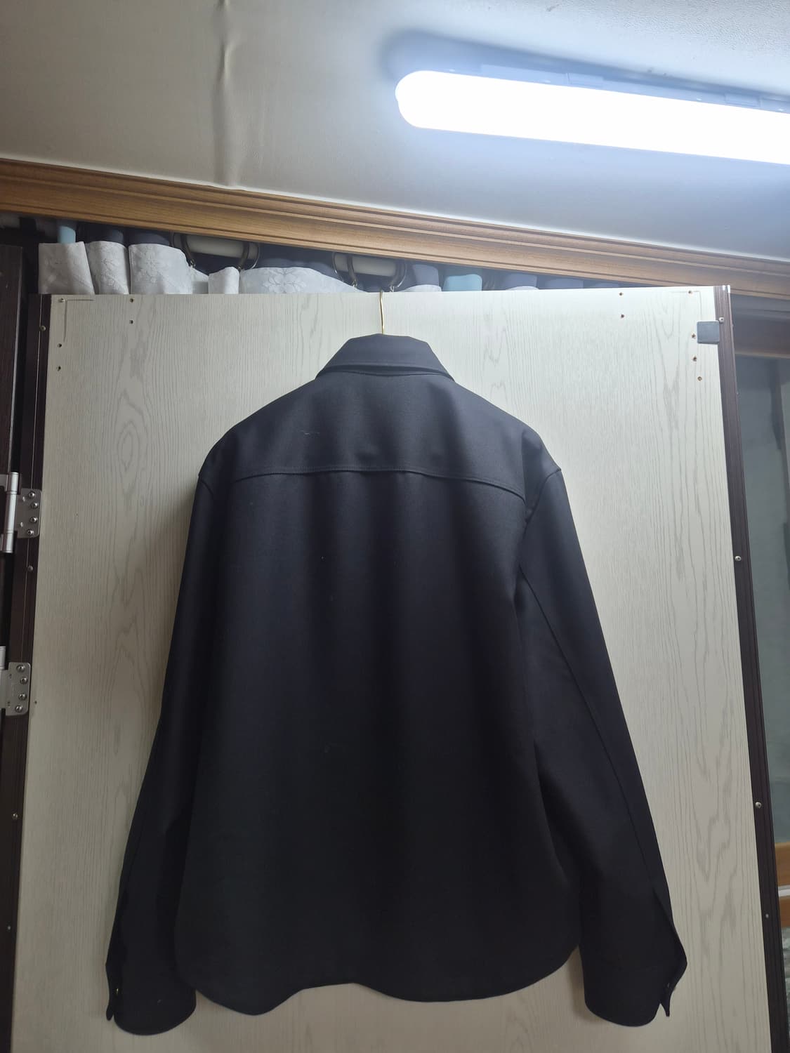 베르사체 캐리오버 울 캐벌리  오버셔츠 상품이미지2