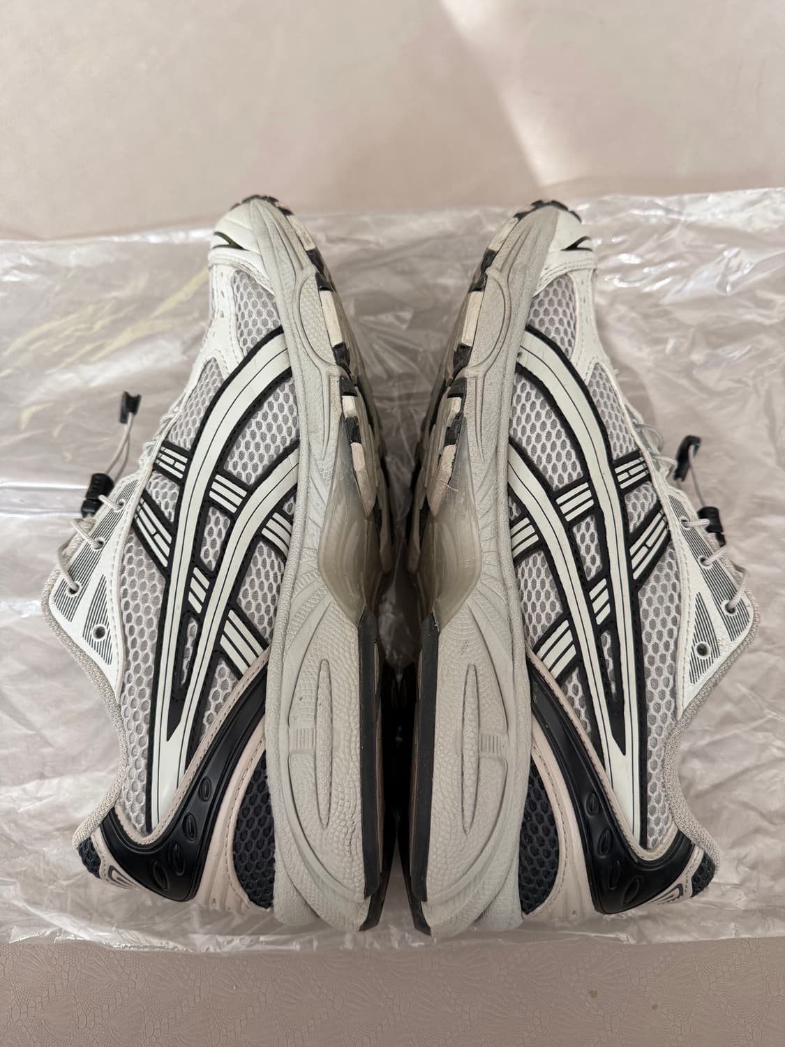 아식스 젤카야노 14 255 사이즈 상품이미지3