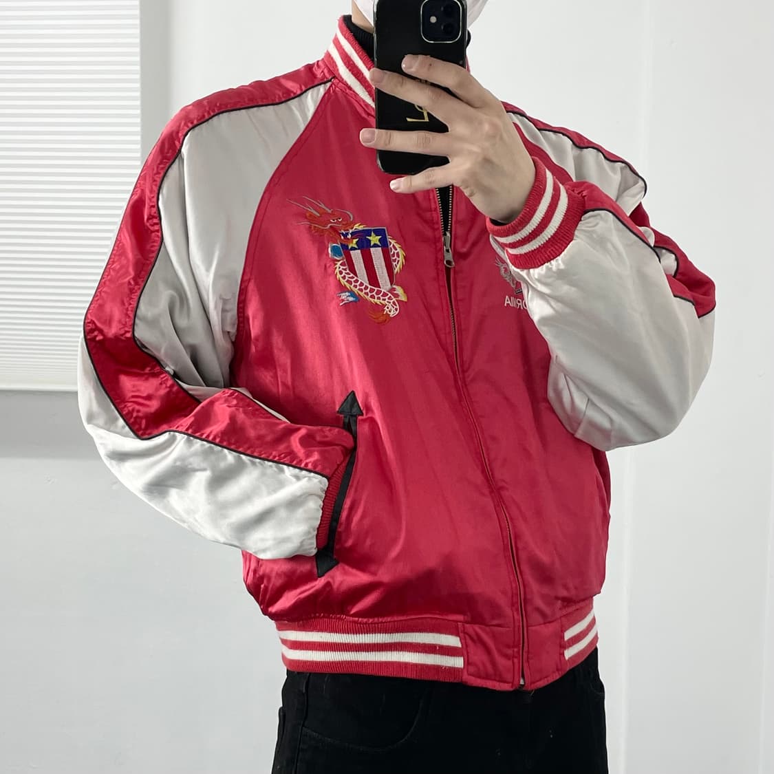 XL 벨벳 벨루어 리버시블 드래곤 자수 스카쟌 자켓 상품이미지3