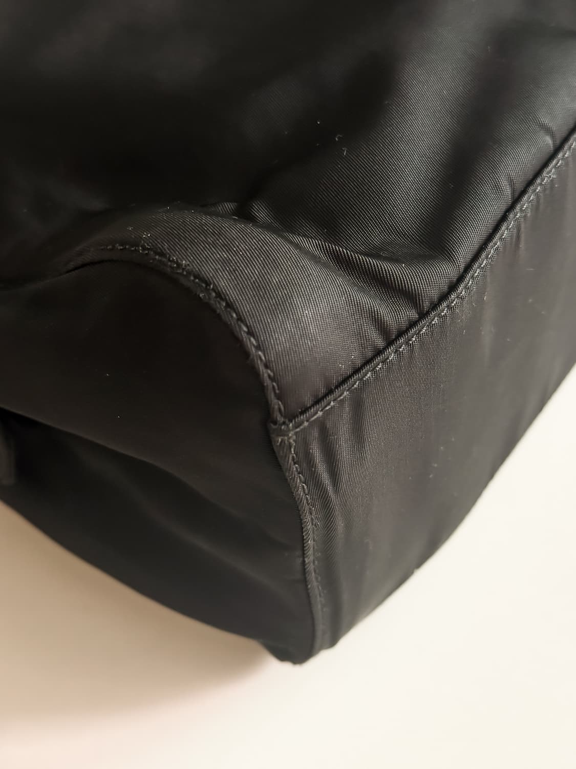 프라다 나일론 클리어 핸들 토트백 상품이미지10