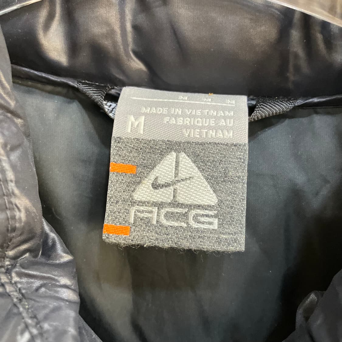 나이키 ACG 패딩 조끼 블랙 M 상품이미지2