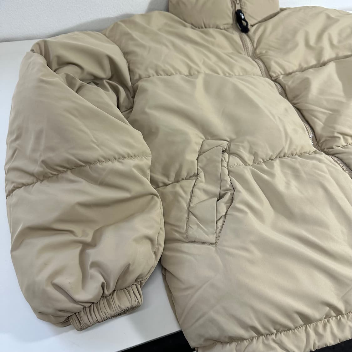 L 라퍼지스토어 베이지 리버시블 푸퍼 패딩 상품이미지2