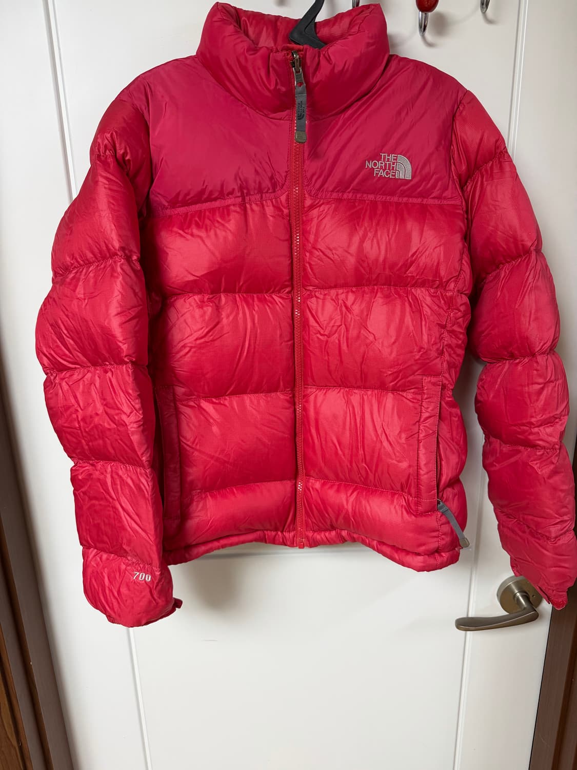 노스페이스 700 패딩 레드 85 상품이미지1