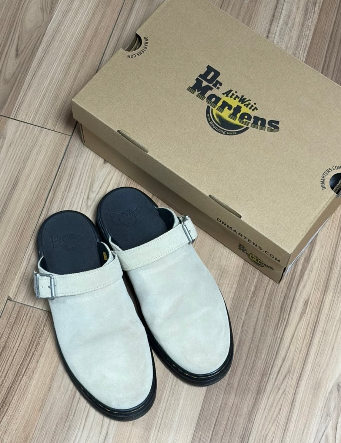 닥터마틴 브루클린 뮬 베이지 상품이미지4