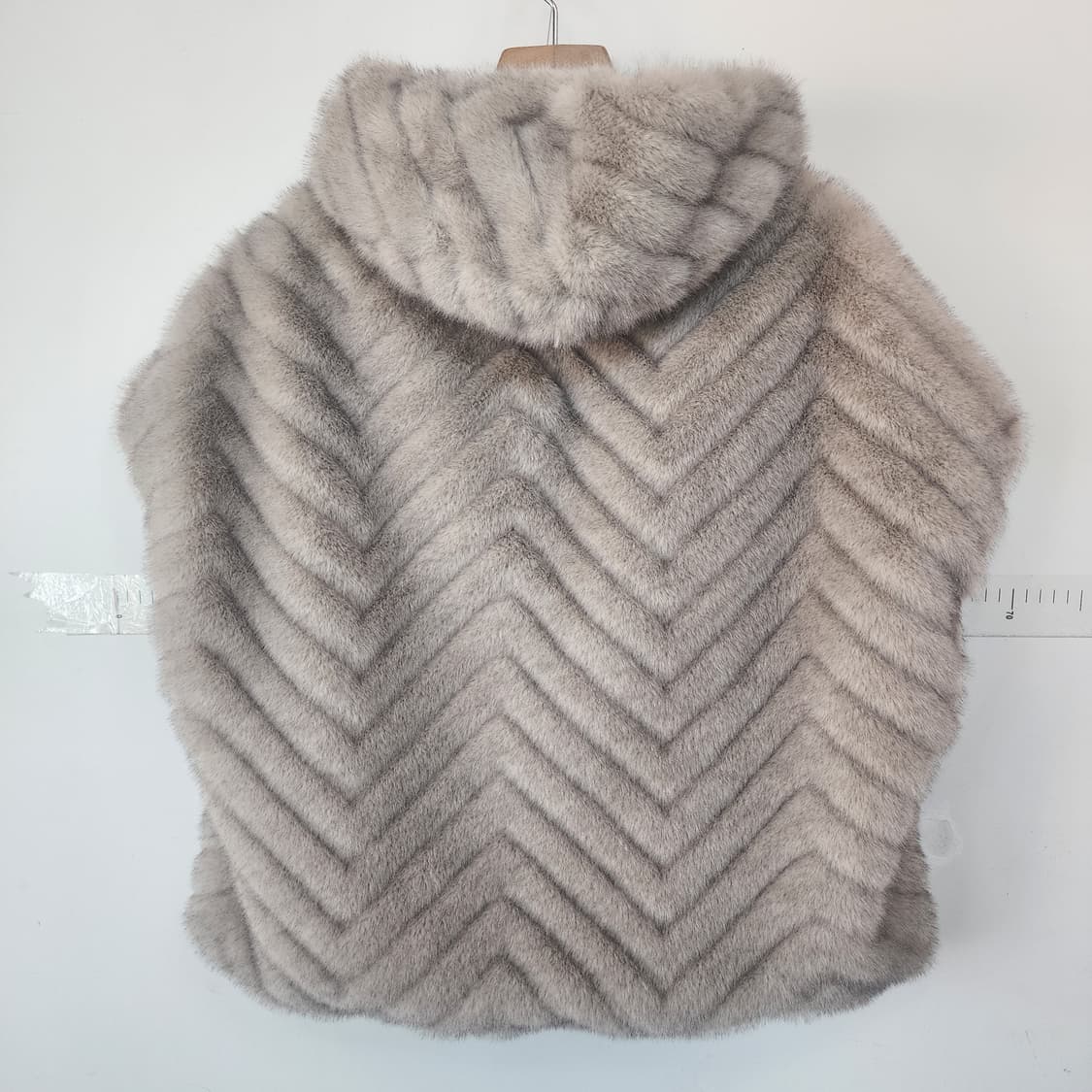 리오벨 후드 밍크 조끼 상품이미지9