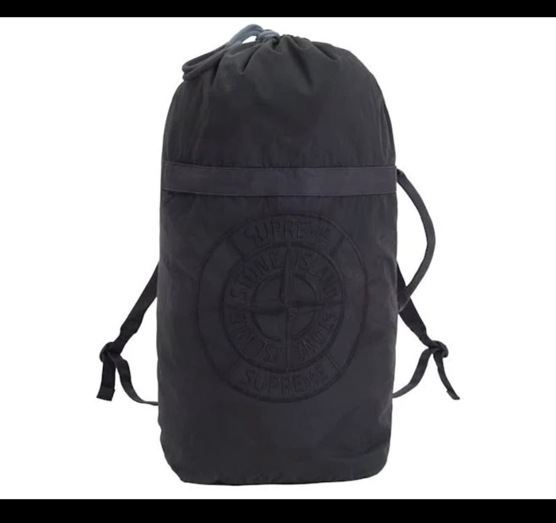 Supreme × Stone Island Camo Backpack 상품이미지3