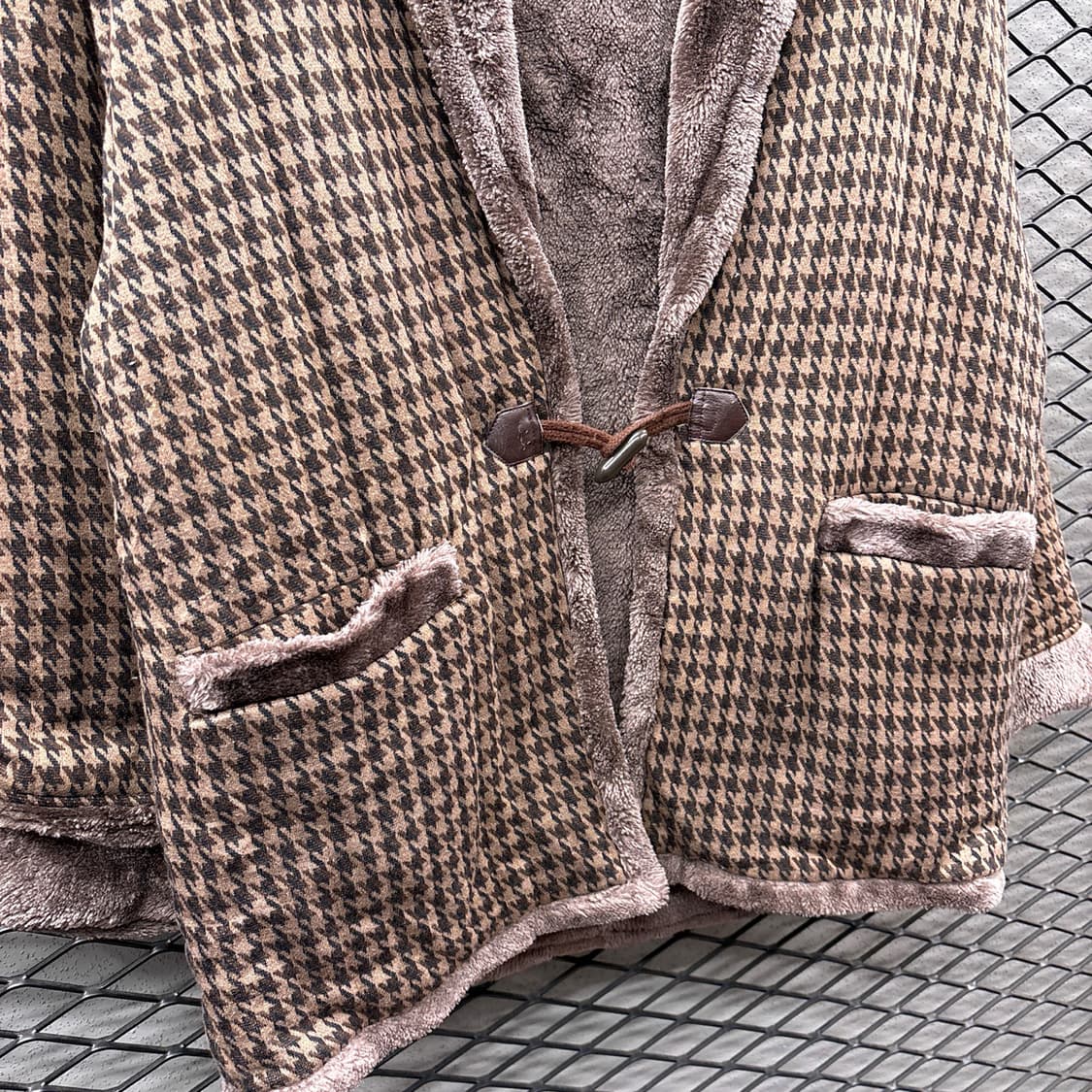 JPN VINTAGE 하운드투스 퍼 하오리자켓 우드 토글 디테일 브라운 상품이미지5