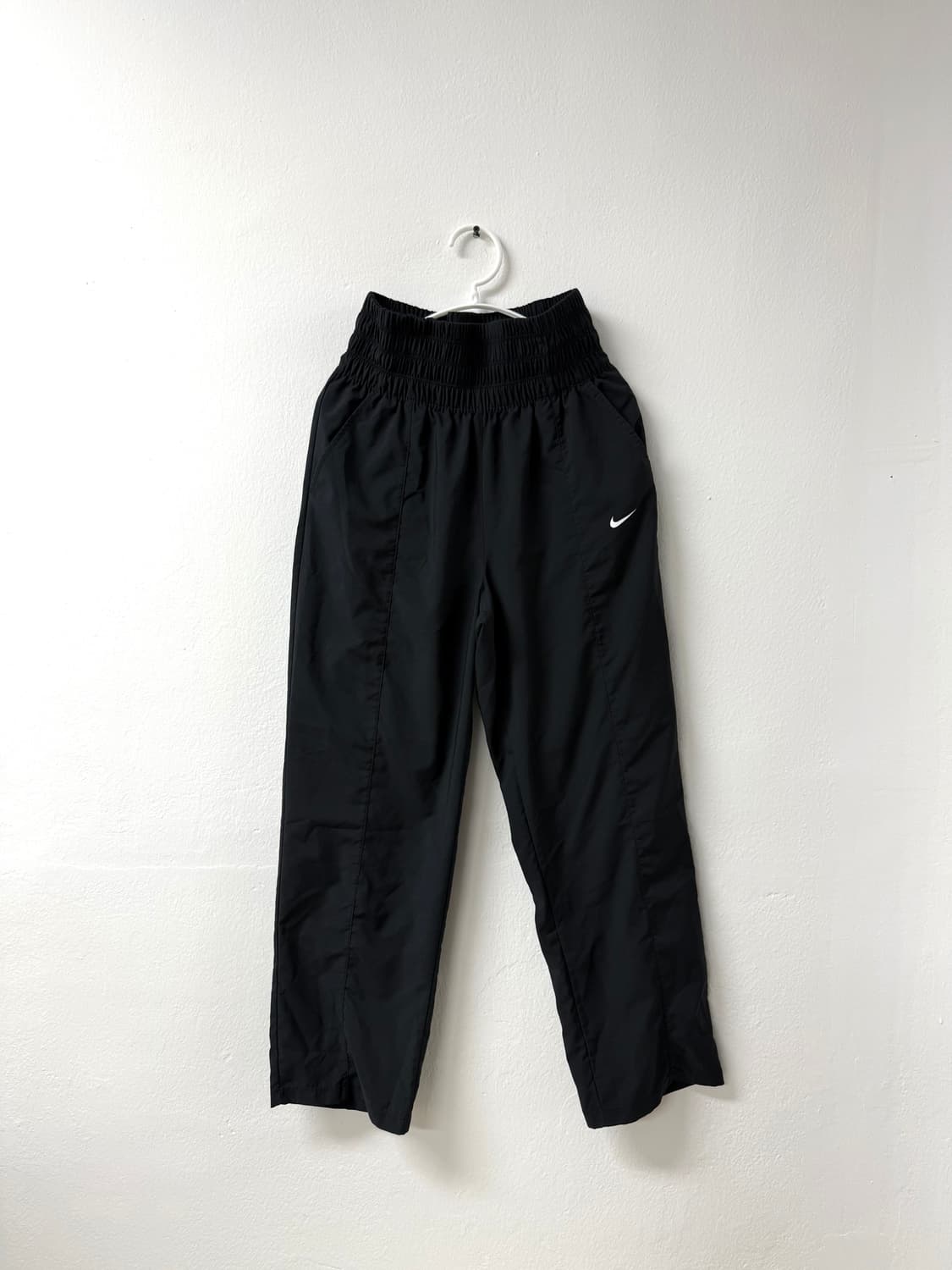 M사이즈 우먼스 나이키 하이웨스트 팬츠 드라이핏 상품이미지1