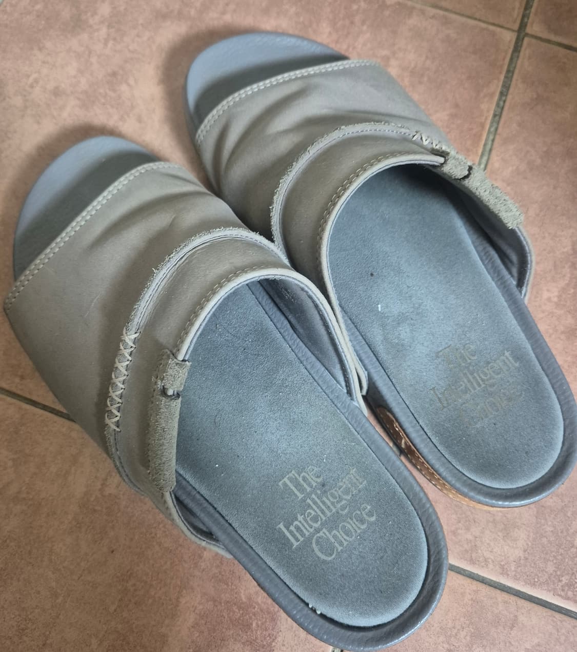 뉴발란스 슬리퍼 SD9901SGY 260 상품이미지2