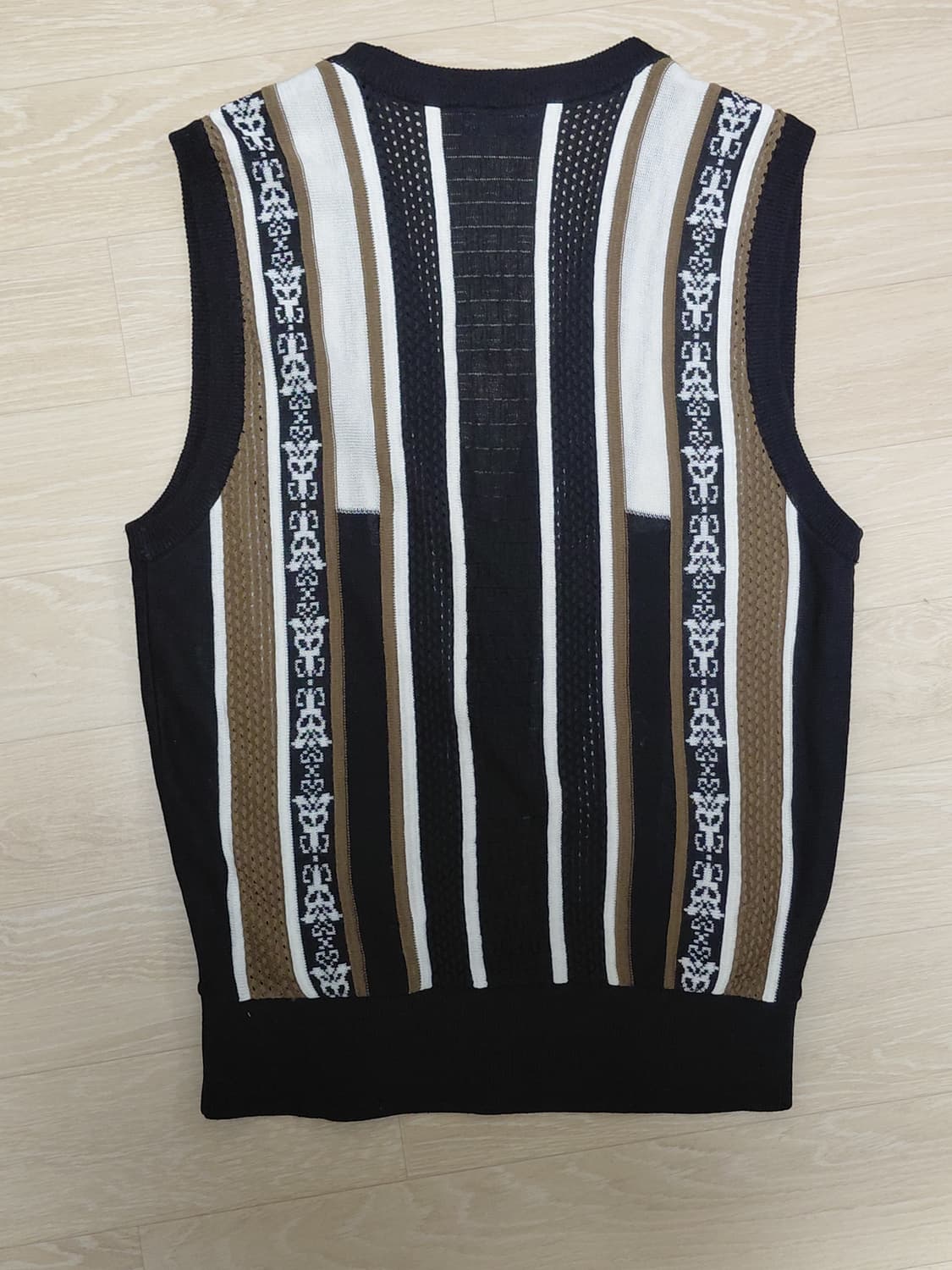COOGI 쿠지깔 케이블 니트 민소매 가디건 상품이미지3