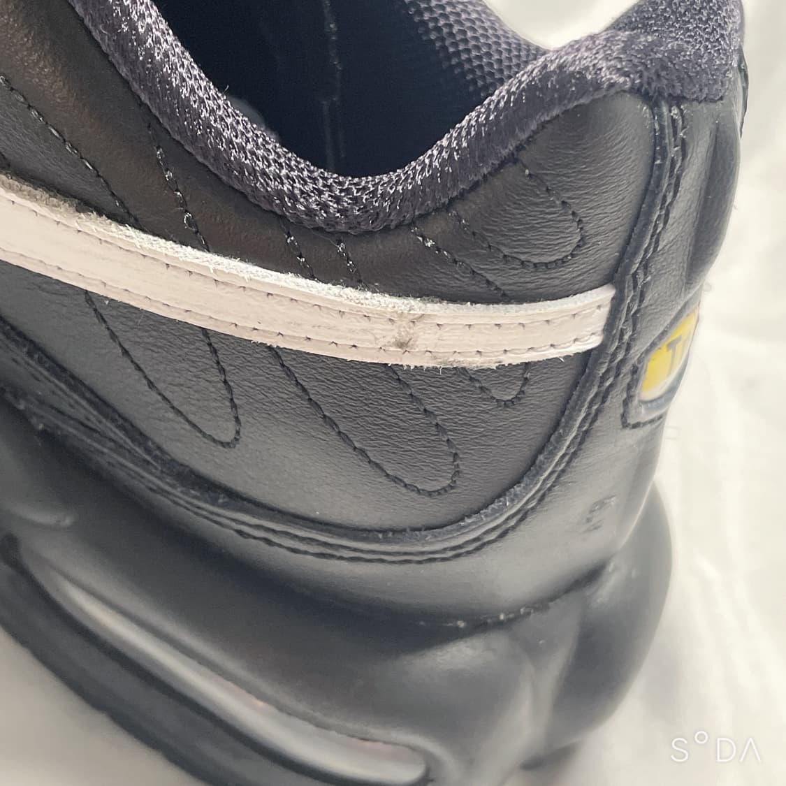 나이키 에어맥스 플러스 tnpo 255 상품이미지9