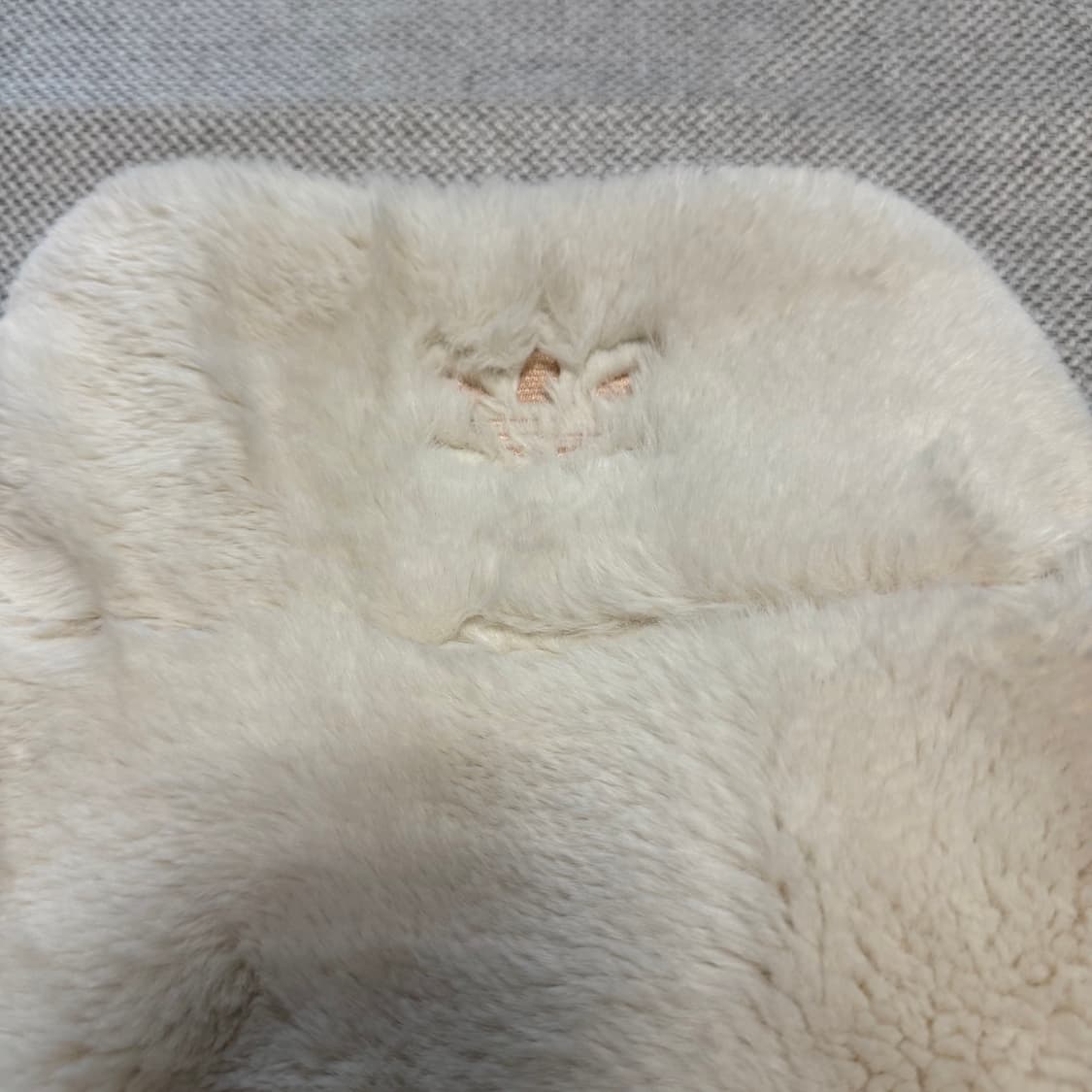 아디다스 빅로고 퍼자켓 상품이미지6