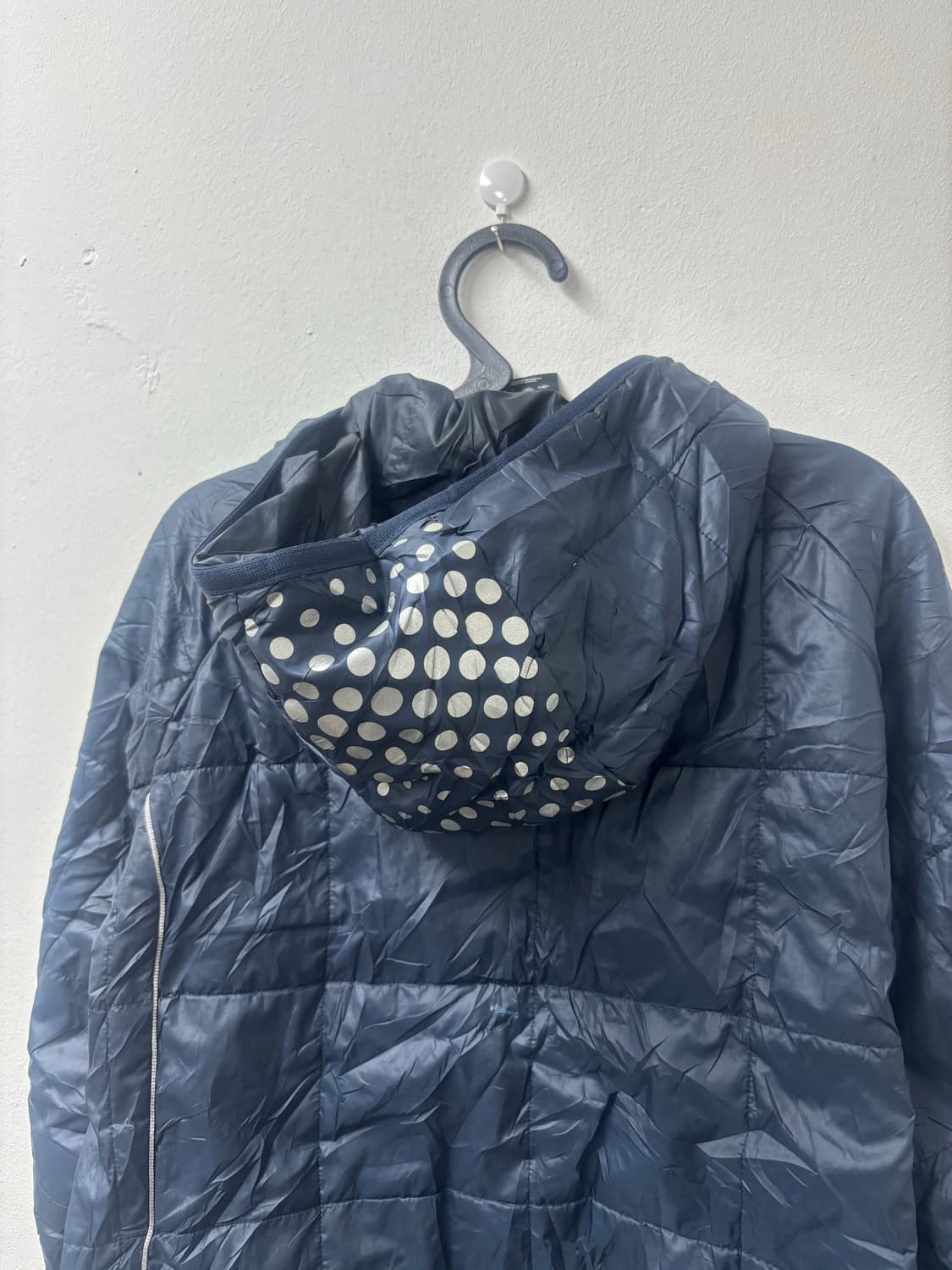 아디다스 네이비 도트패턴 후드 패딩 상품이미지6