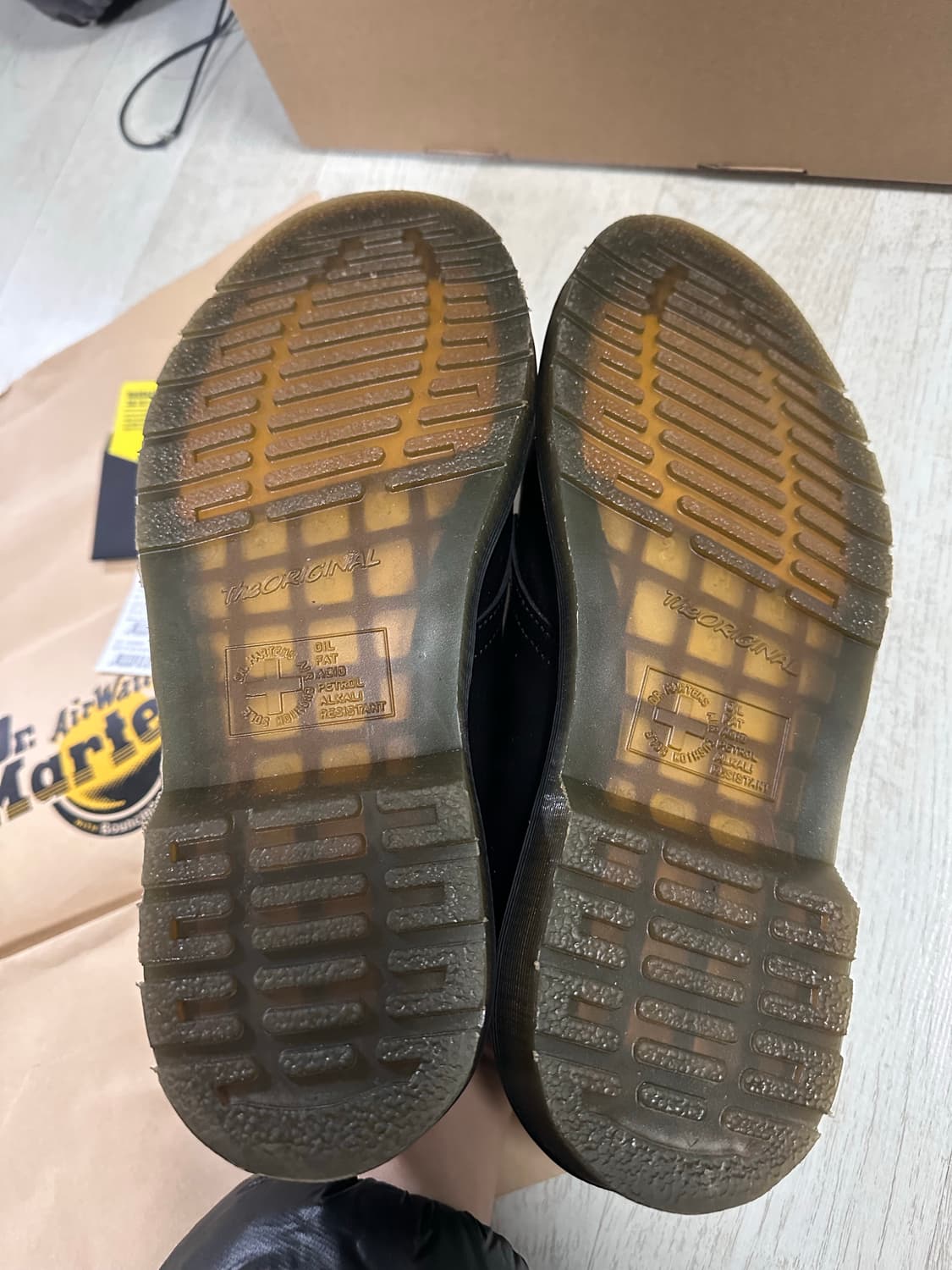 닥터마틴 1461 블랙 스무스 uk8 (270) 상품이미지4