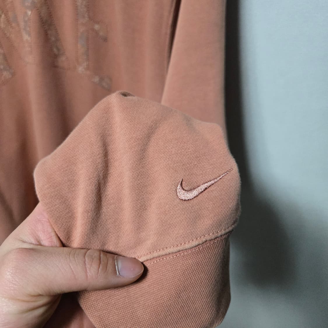 나이키 아치로고 코튼 스웻셔츠 / 남성 맨투맨/ 남자 맨투맨  상품이미지4