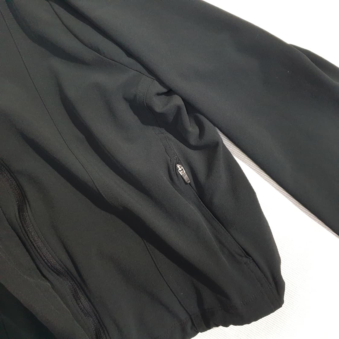 나이키 여성 드라이핏 러닝 크롭 바람막이 숏자켓 85 상품이미지6