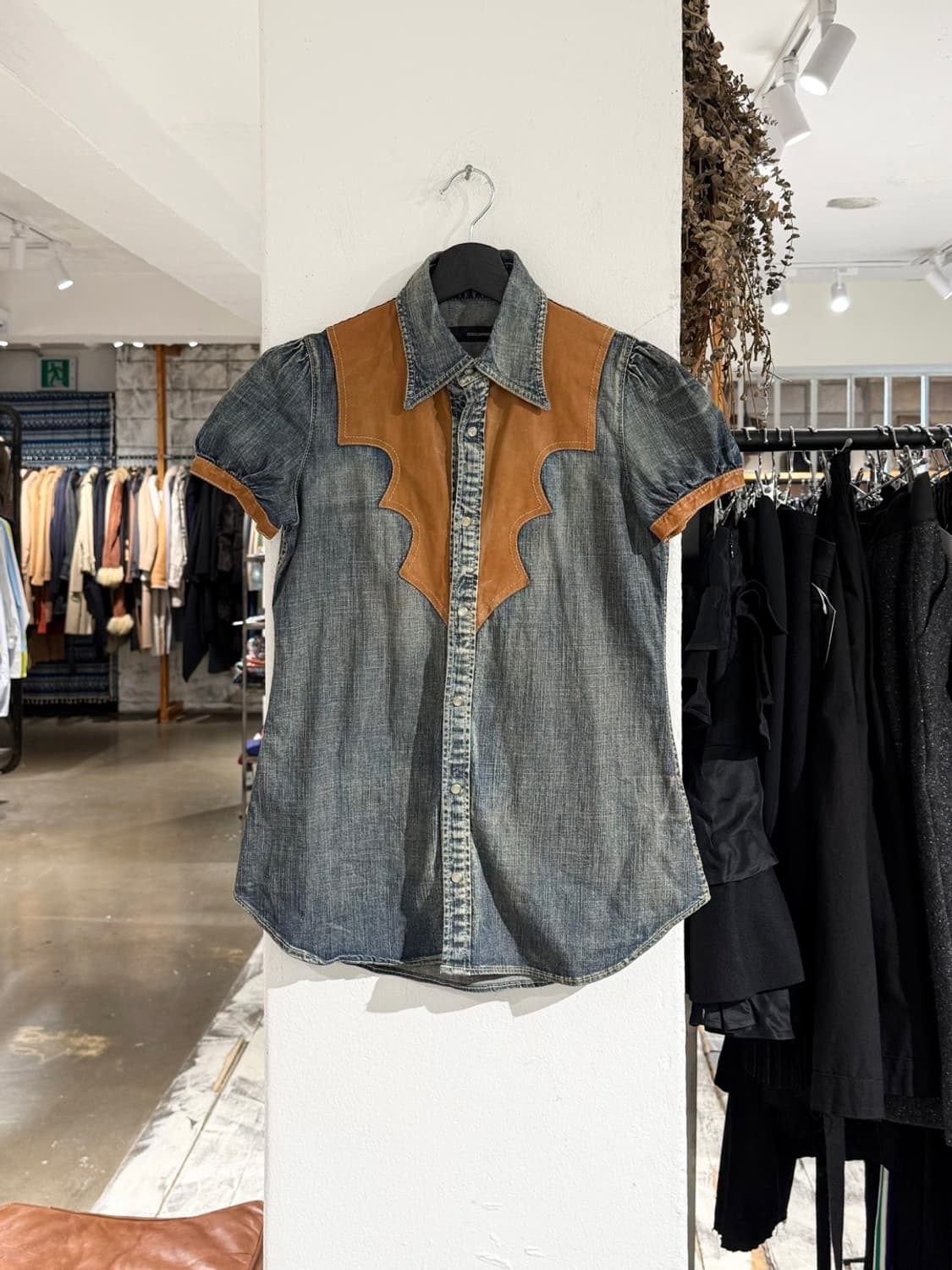 디스퀘어드2 웨스턴 데님 레더 하프 셔츠 상품이미지1