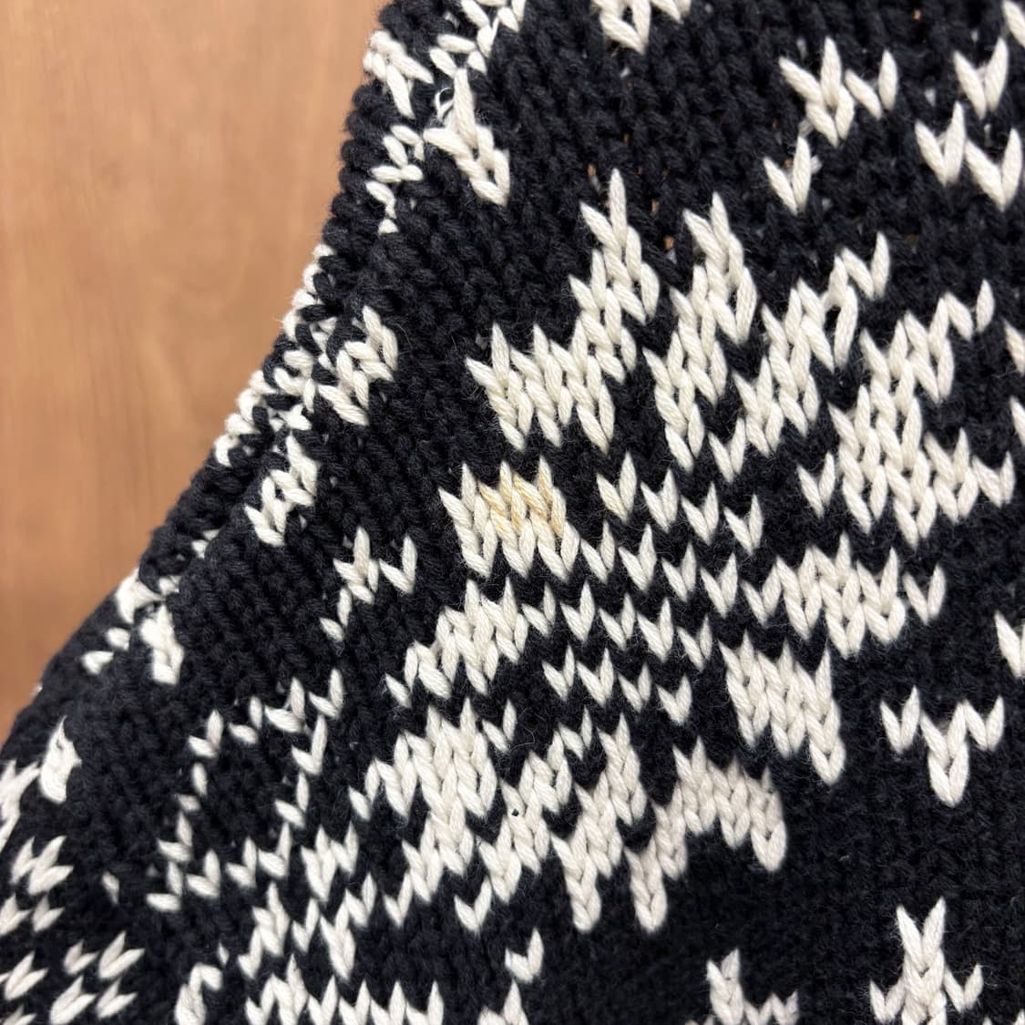 갭 라운드넥 긴팔 코튼 니트 페어아일 노르딕 패턴 디테일 블랙 아이보리 상품이미지10