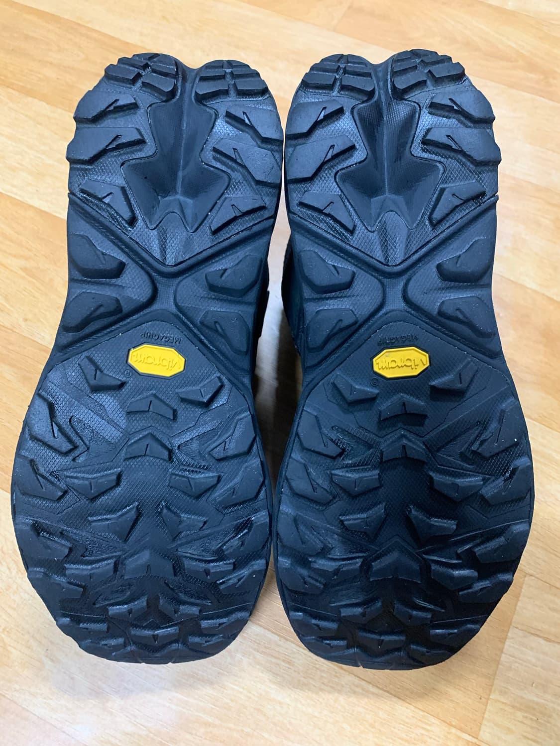 HOKA ONE ONE 호카 아나카파 2 미드 GTX 고어텍스 상품이미지7