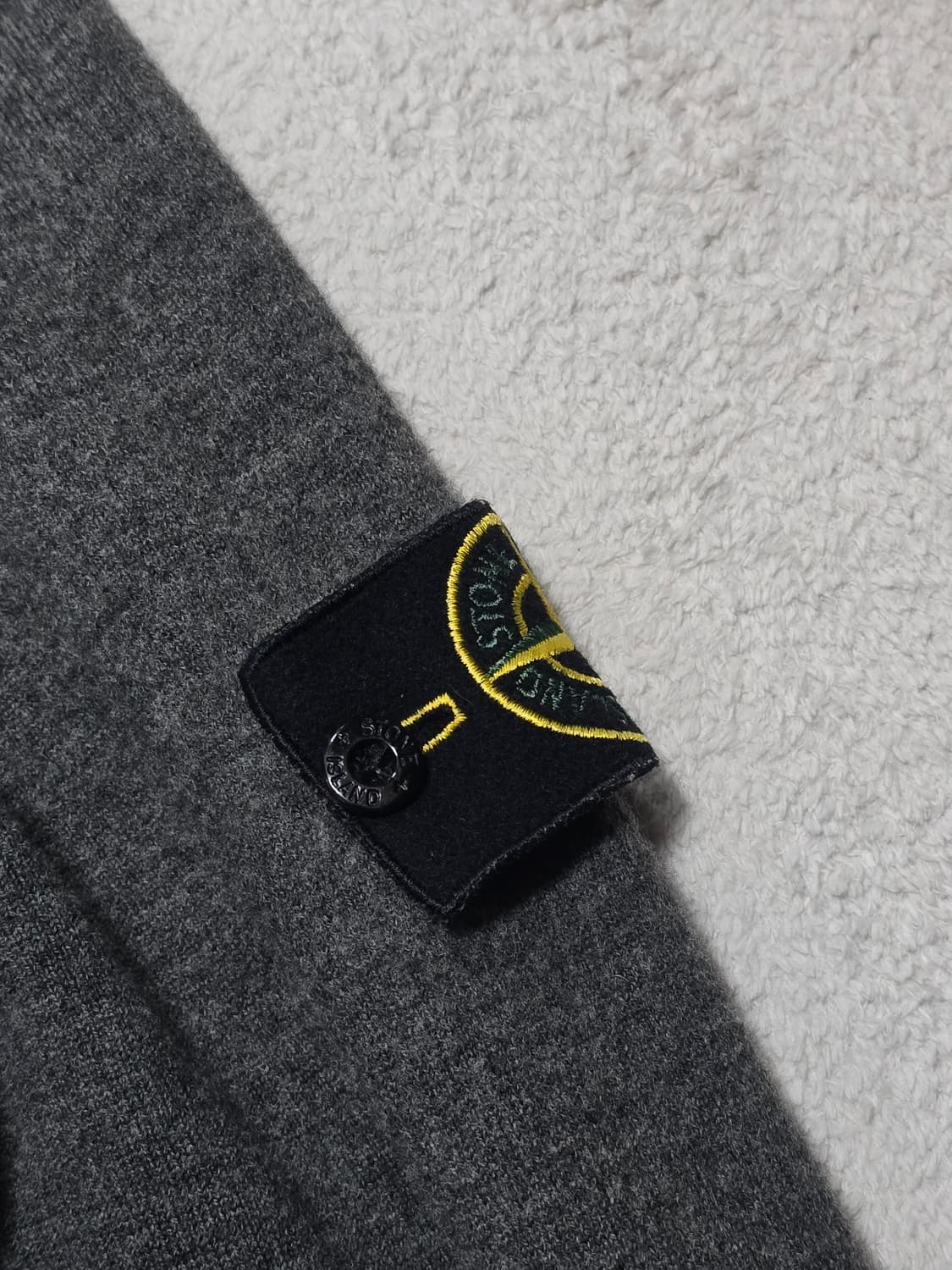 Stone Island 스톤아일랜드 와펜패치 울 가디건 100 상품이미지3