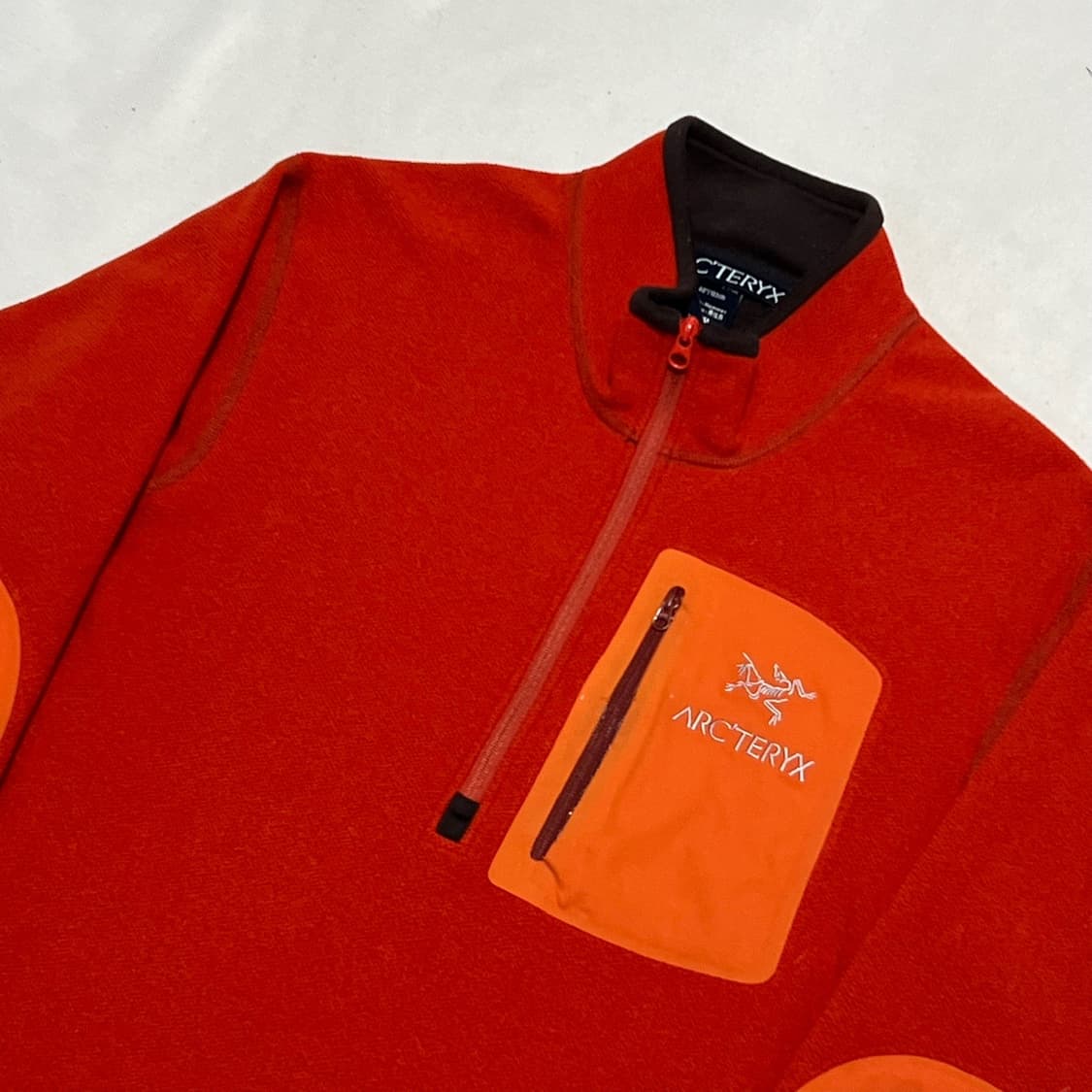 M 아크테릭스 폴라텍 반집업 상품이미지1