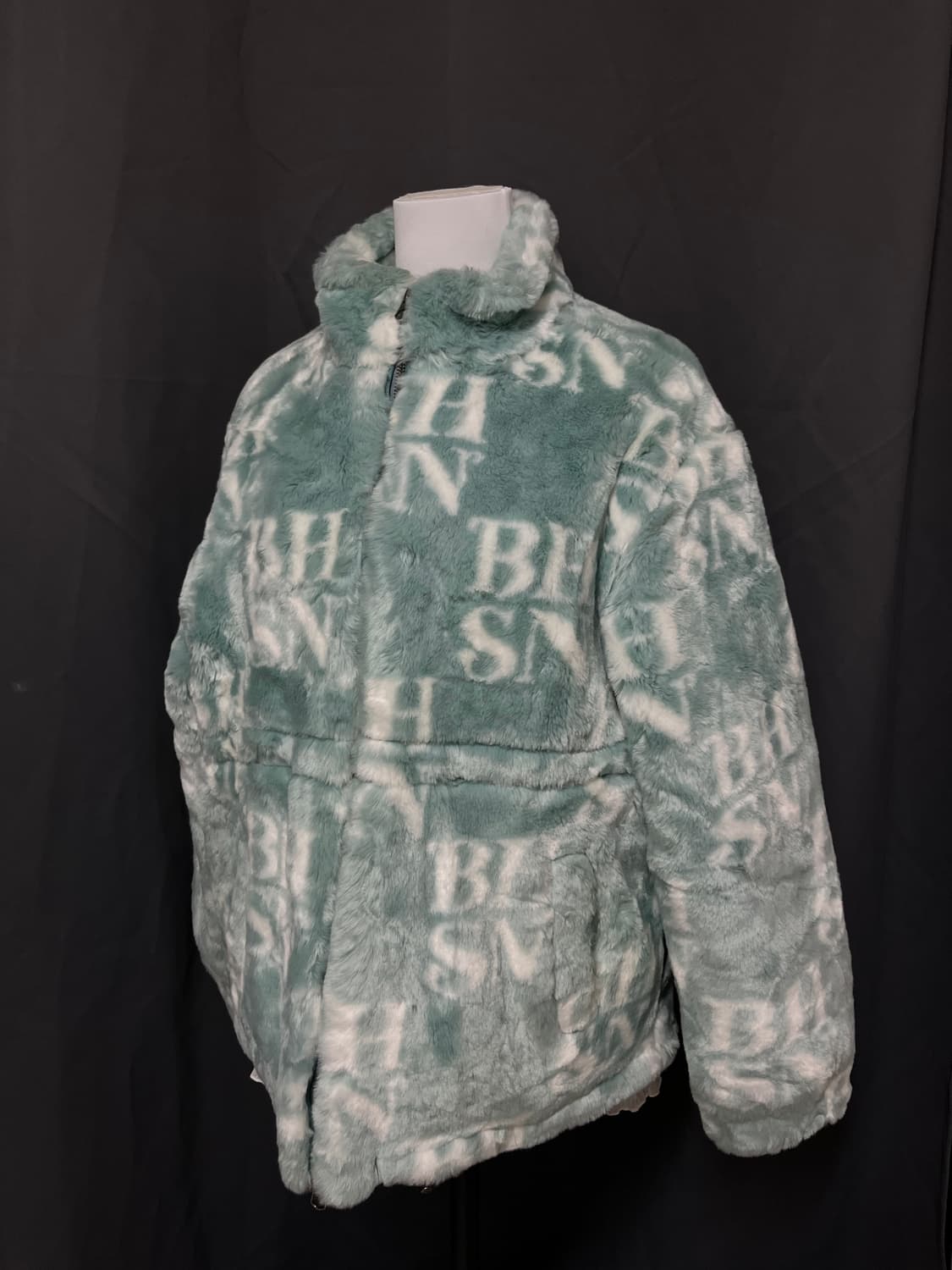 어피스오브케이크 민트 퍼자켓 상품이미지1