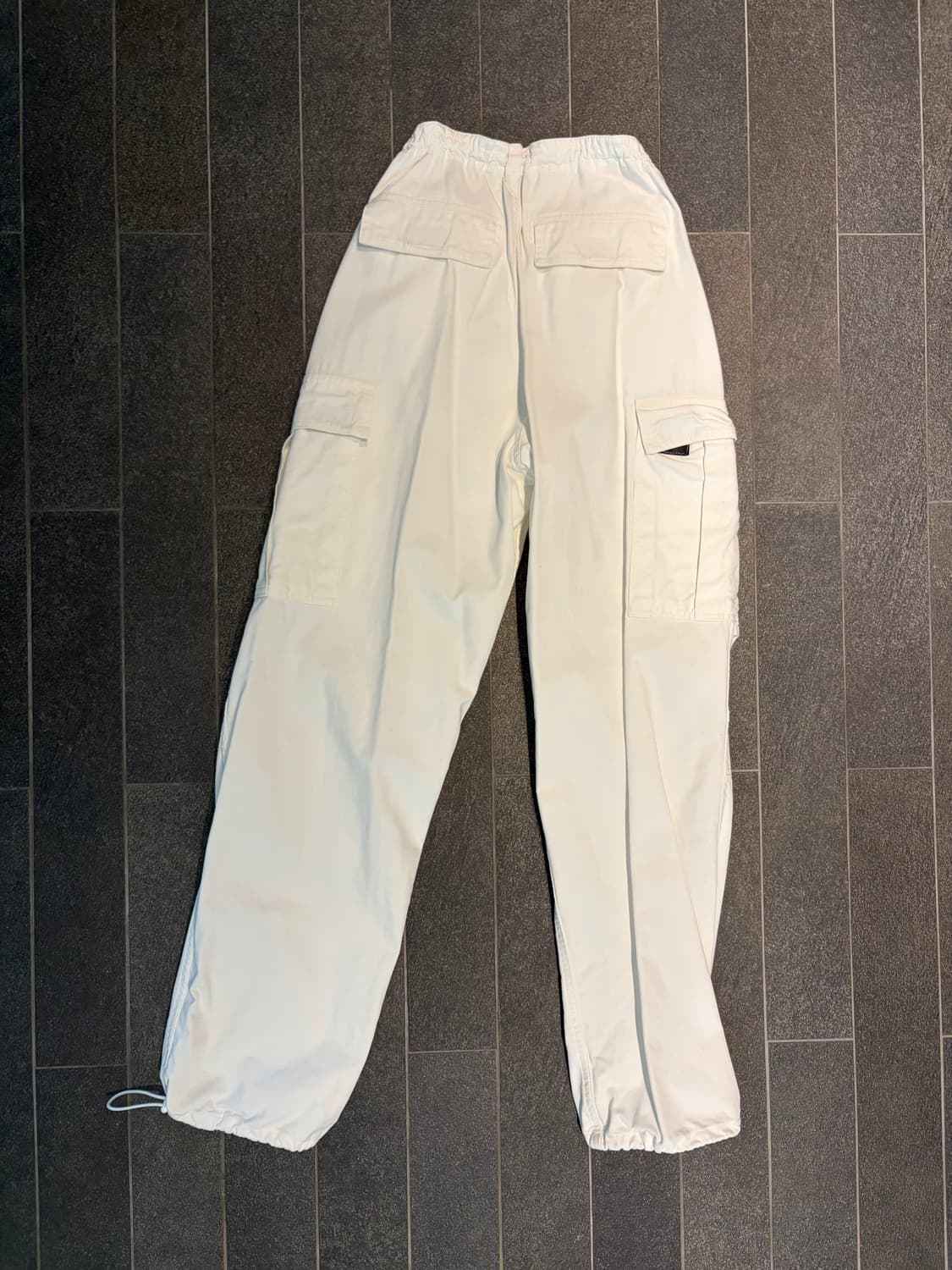 흰색 카고 팬츠 상품이미지2