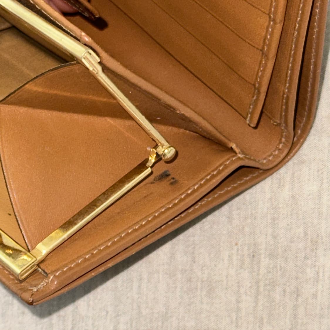 셀린느 빈티지 마카담 반지갑 지갑 상품이미지6