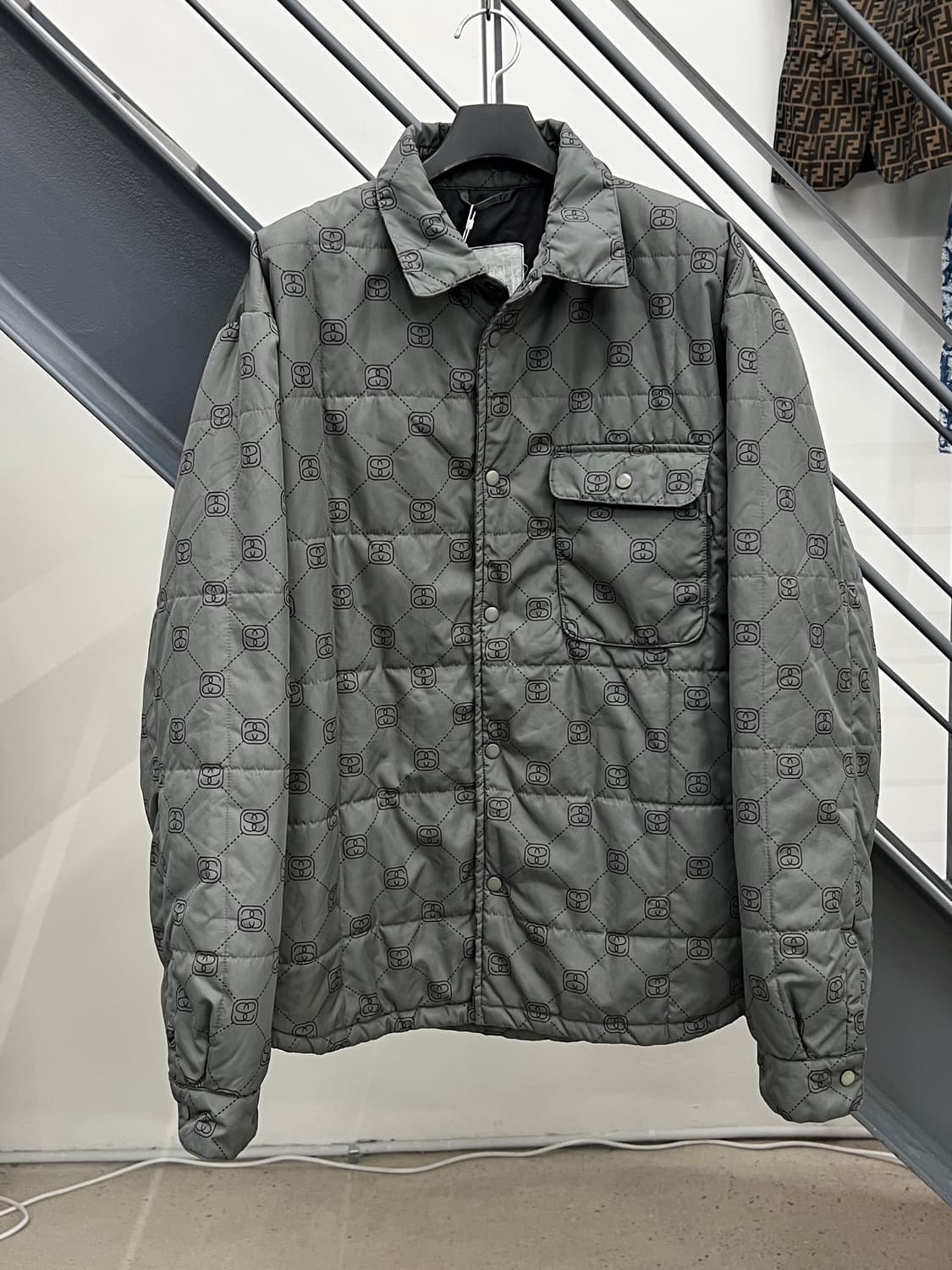 스투시 90s 모노그램 패딩 셔츠 자켓 상품이미지1