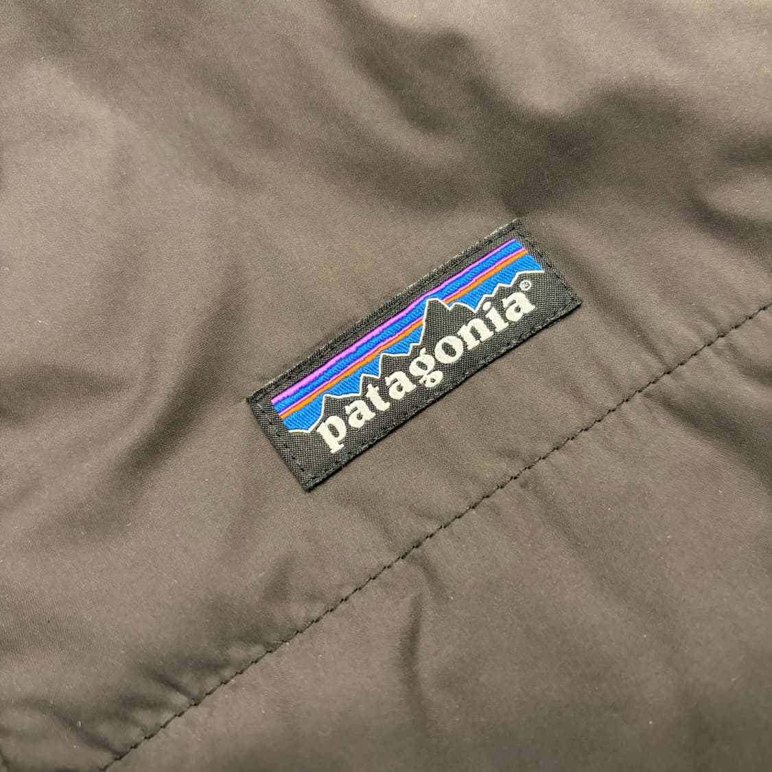 [M] 21s 파타고니아 ZEMER 패딩 봄버 자켓 블랙 C10 상품이미지4