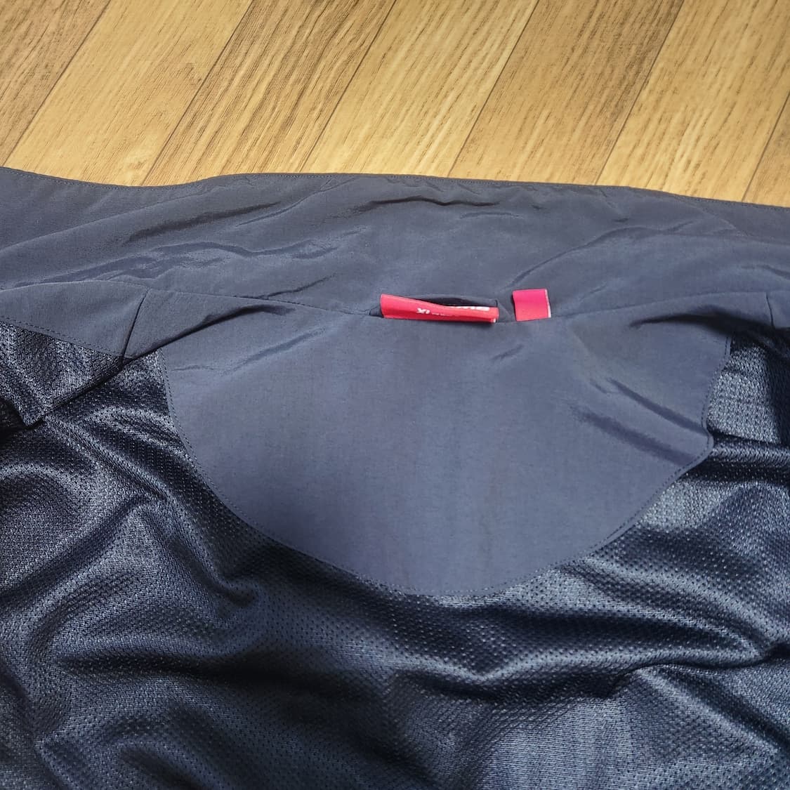 슈프림자켓팝니다. 상품이미지3