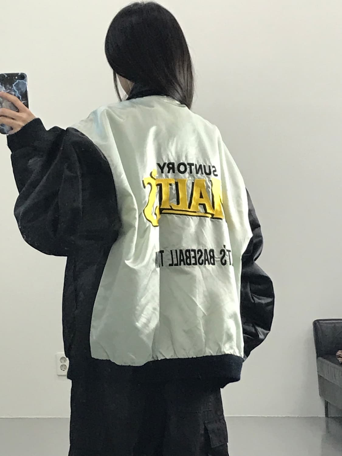 90's 산토리몰츠 빅로고 나일론 베이스볼 자켓 상품이미지2