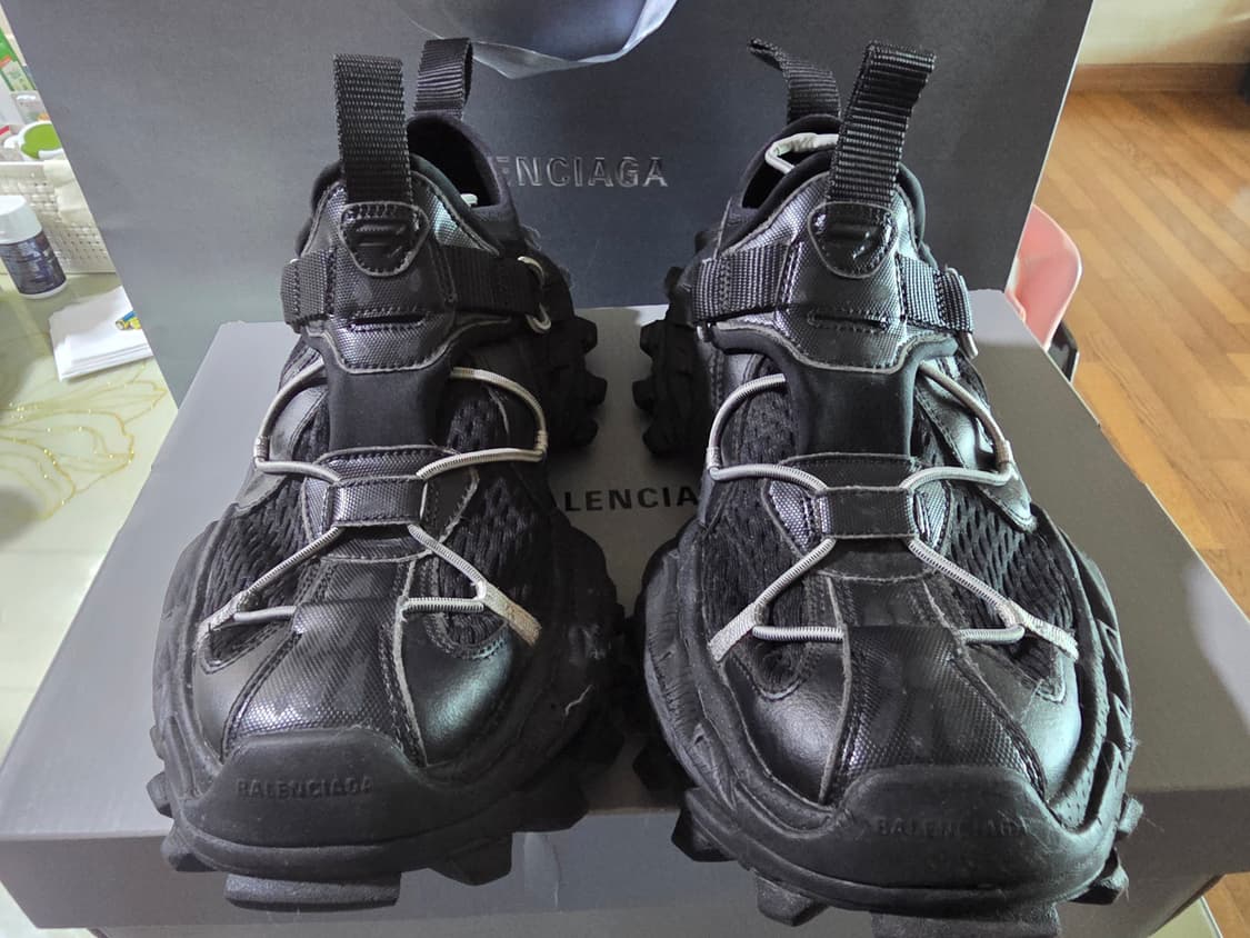 발렌시아가 하이크 스니커즈 42 (박스있음) 상품이미지8