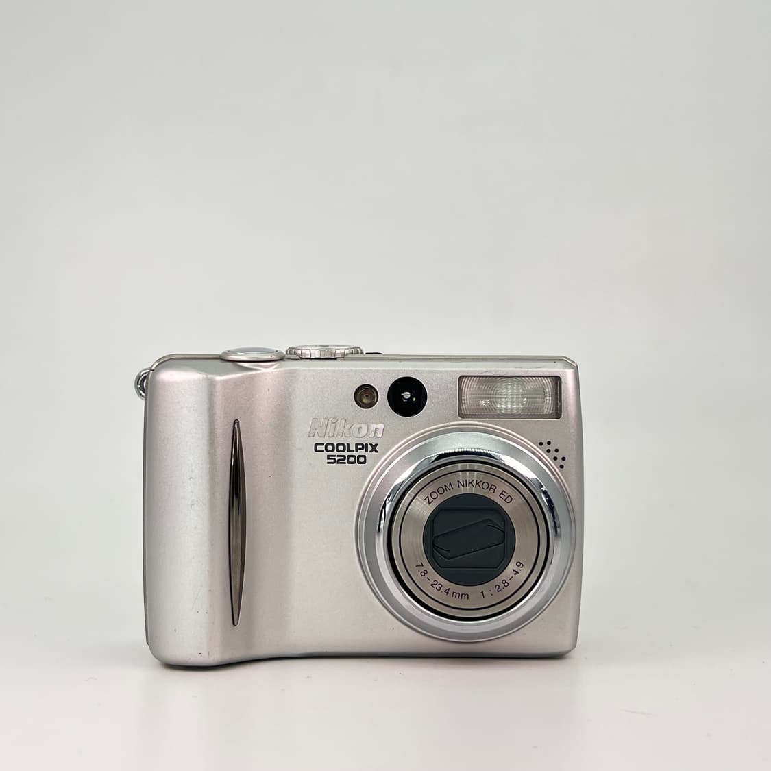 니콘 쿨픽스 Nikon Coolpix 5200 실버 상품이미지1