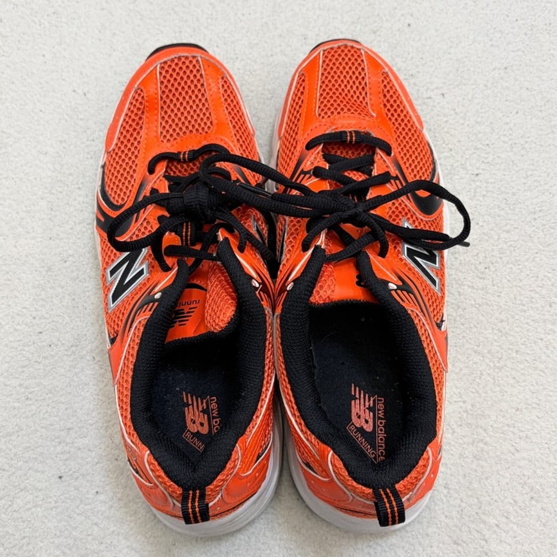 NEW BALANCE 530 러닝화 250 상품이미지5