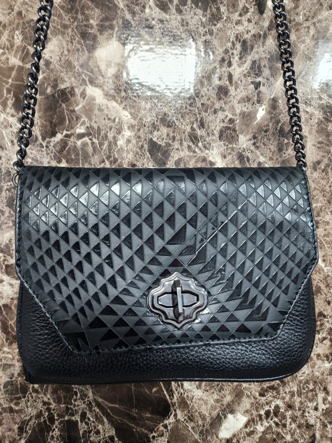 오야니 체인크로스백 상품이미지1