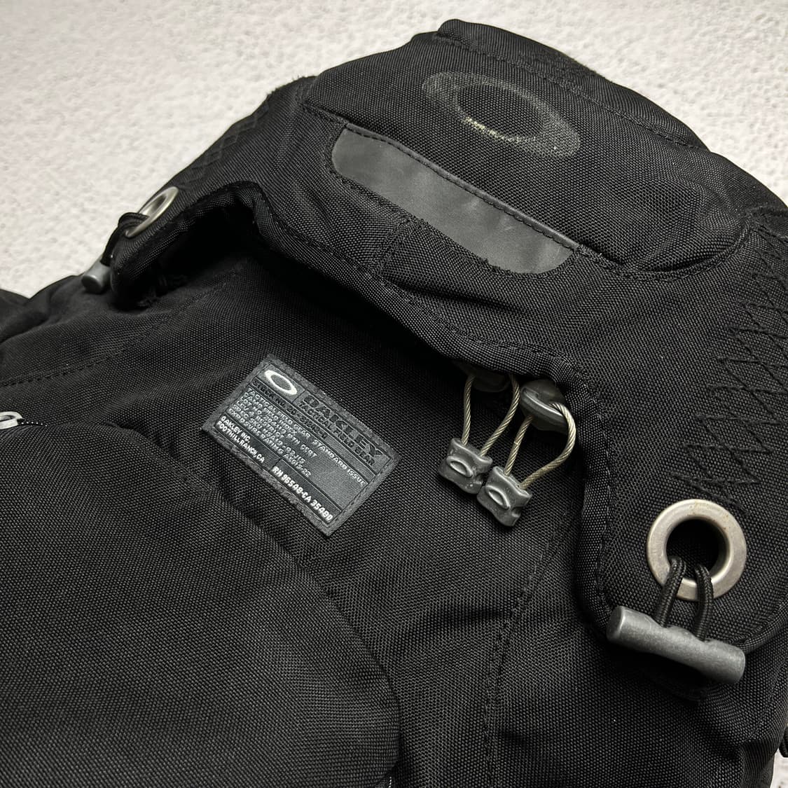 Vintage 00s Oakley Kitchen Sink Backpack 상품이미지3