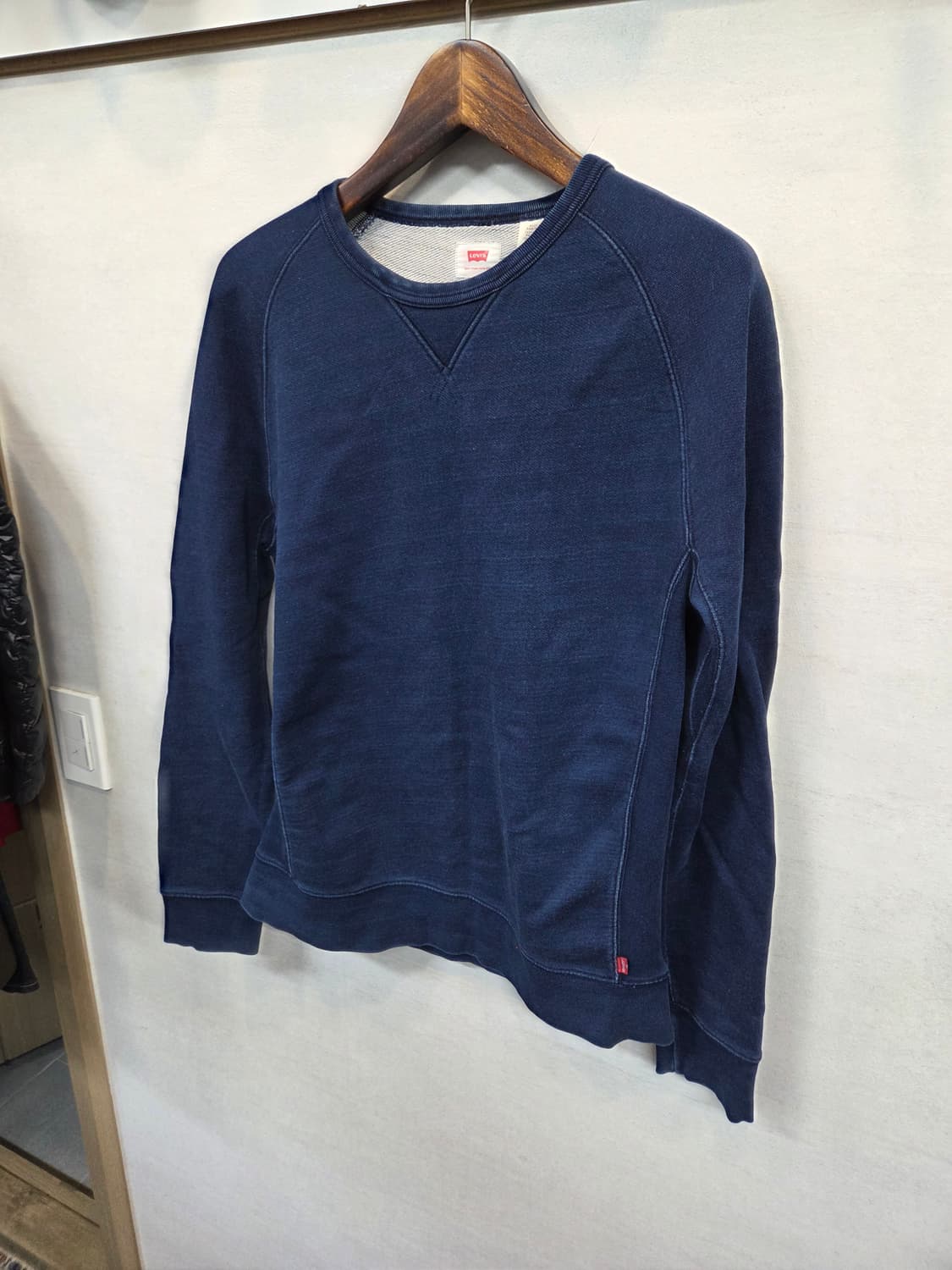 리바이스 데님 생지느낌 맨투맨 s 상품이미지6