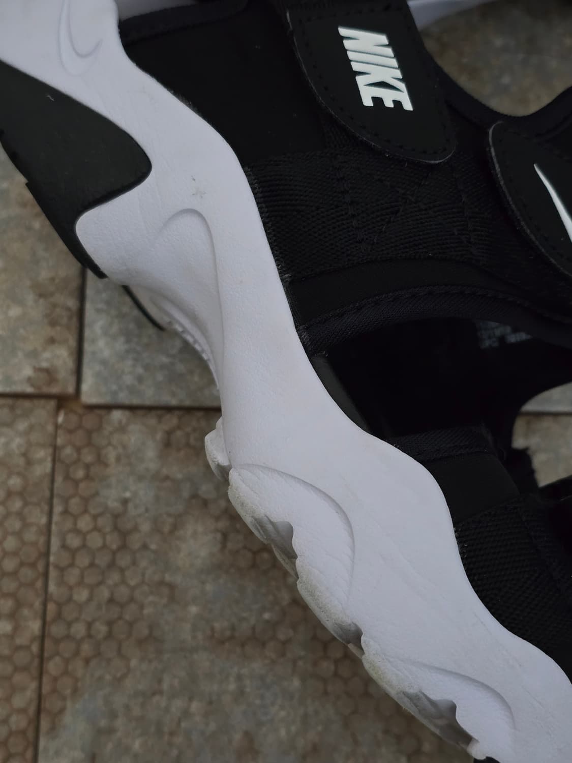 (220)나이키 캐년 블랙 샌들 샌달 상품이미지8