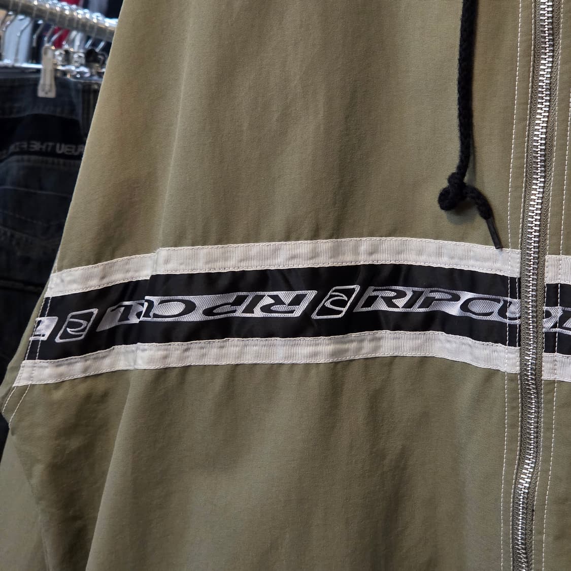 JPN 트랙라인 올드스쿨 카키 바람막이 상품이미지4