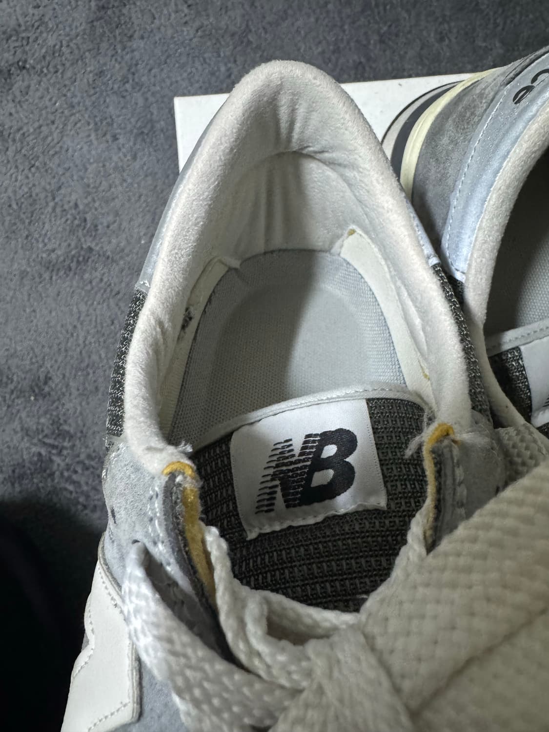 뉴발란스 990V1 275 상품이미지4