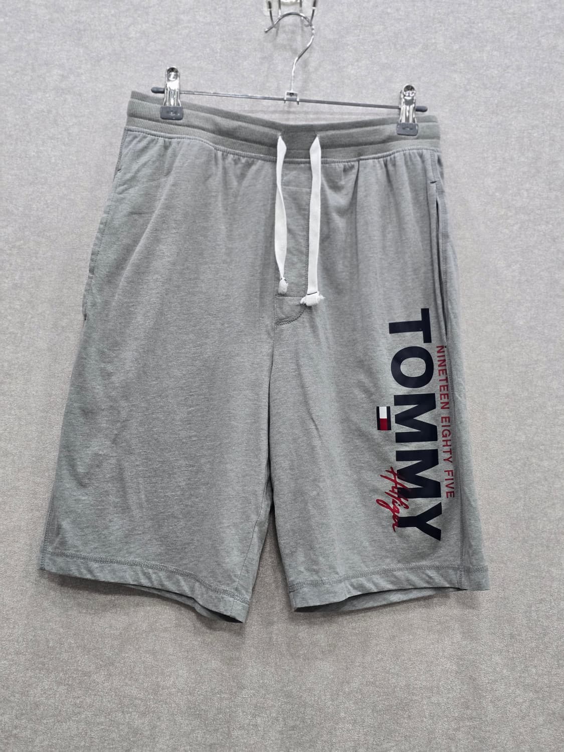 OMMY HILFIGER 레이 밴딩 반바지 상품이미지1